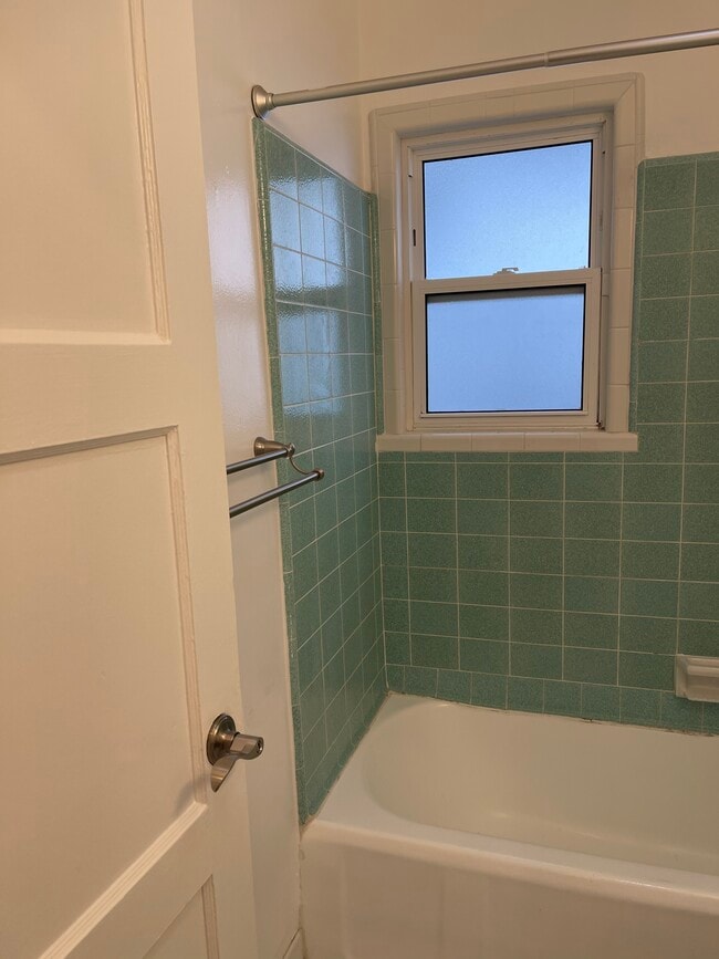Bathroom - 1827 18th St