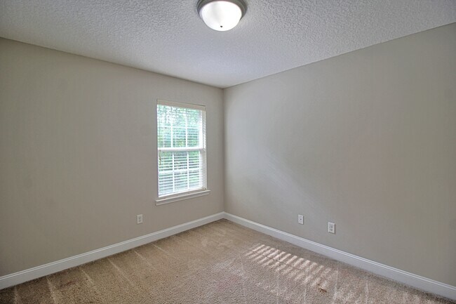 Building Photo - 1203 Cypress Fall Cir