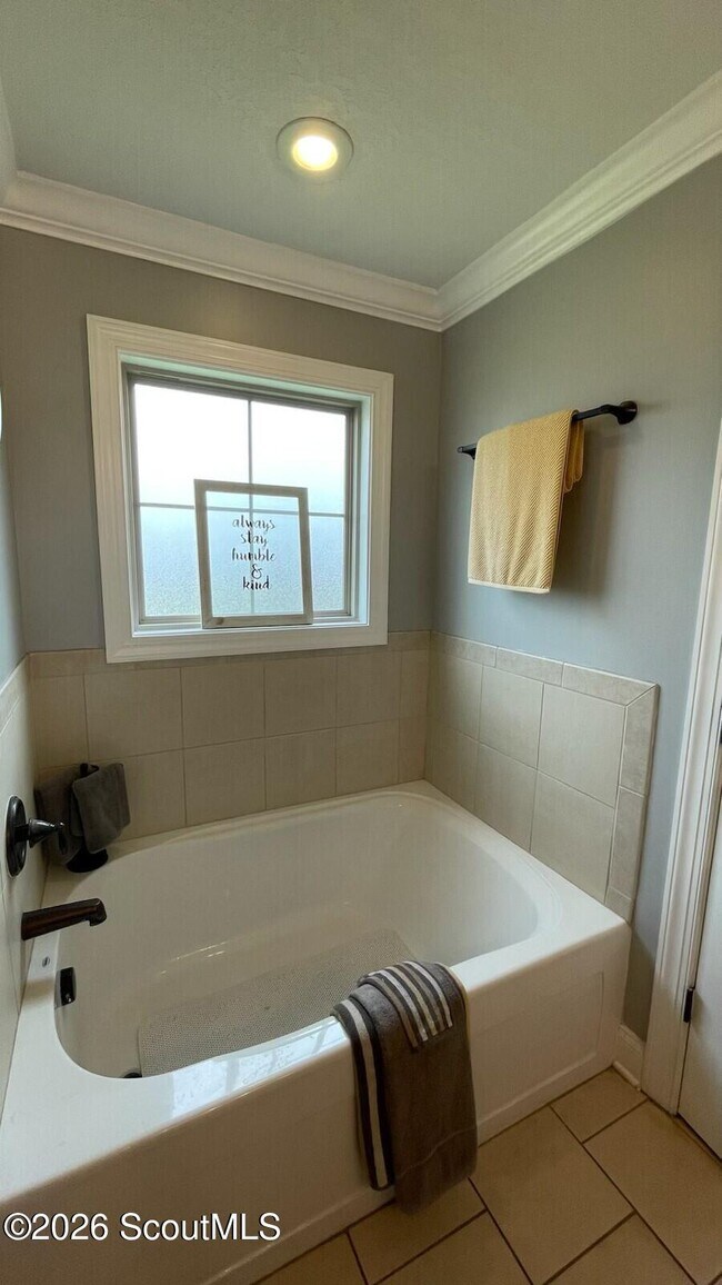 Building Photo - 212 Victorian Lakes Dr