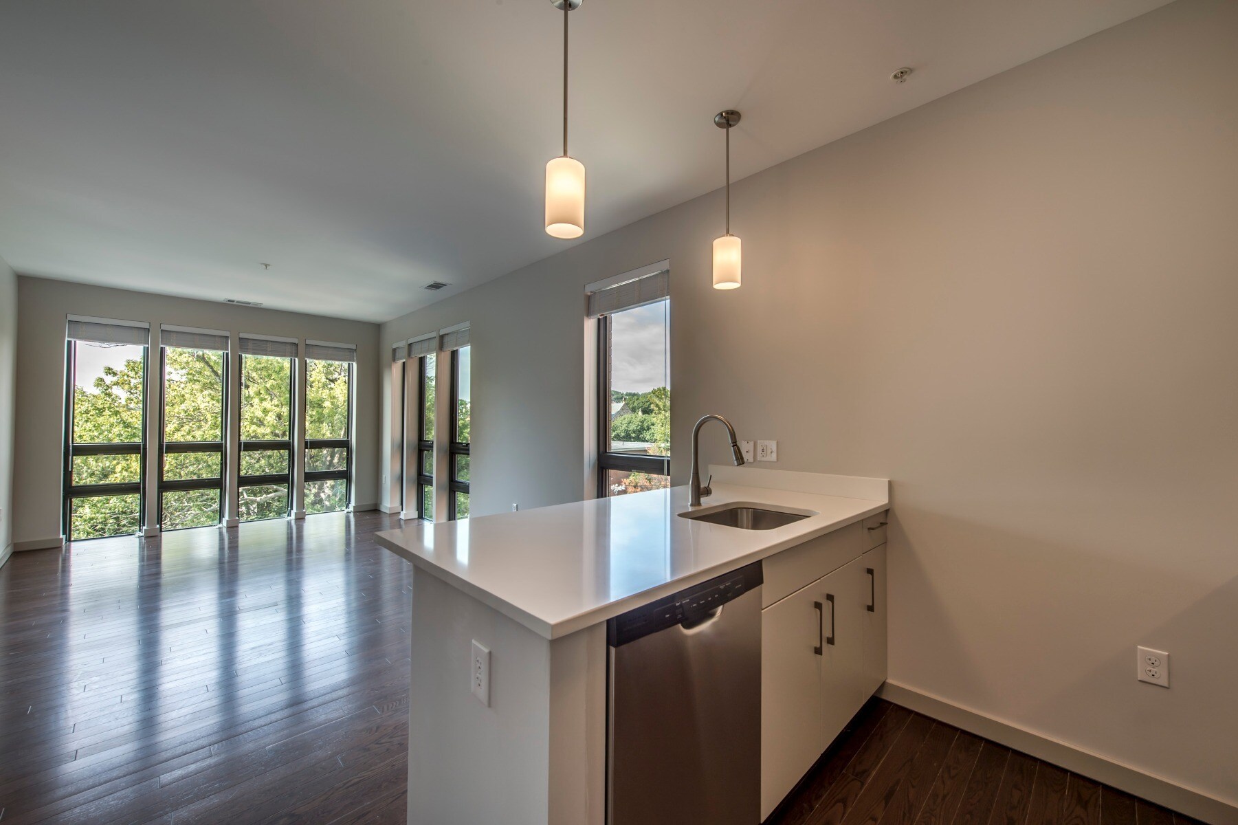 Building Photo - 20 Marion St