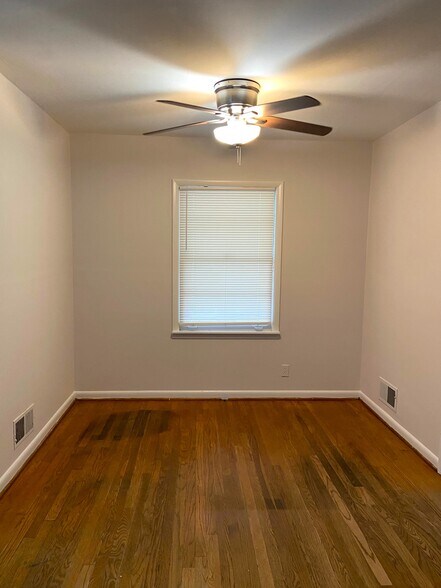 Building Photo - 4041 Crosshaven Dr