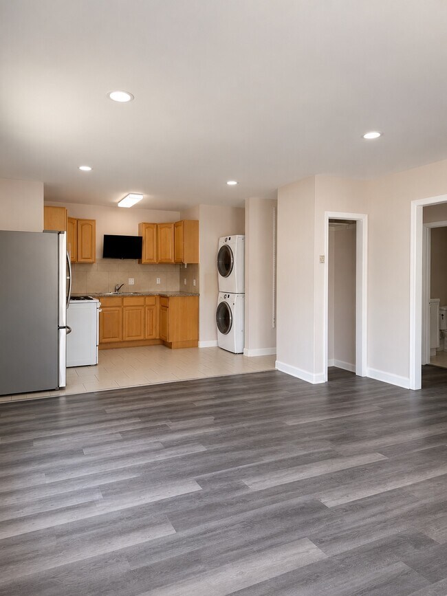 Open Living room, Dining room and Kitchen. - 4534 Edgewood Pl