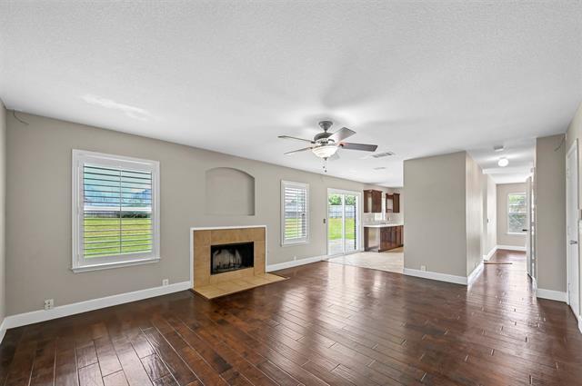 Building Photo - 2504 Deer Run Ct