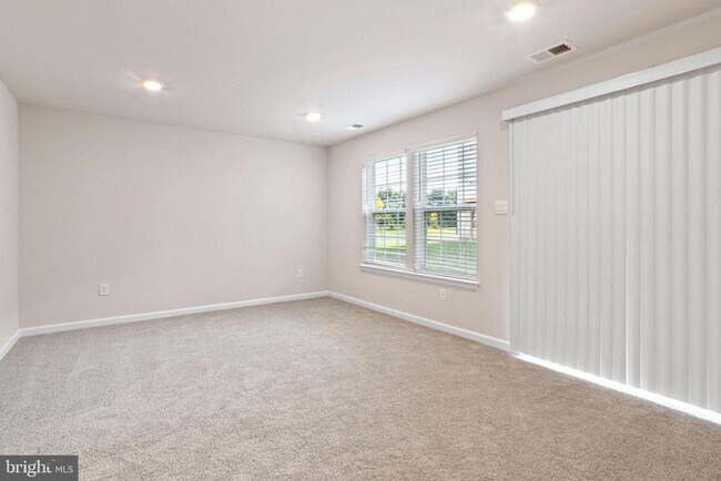 Building Photo - 30 Cardinal Wy