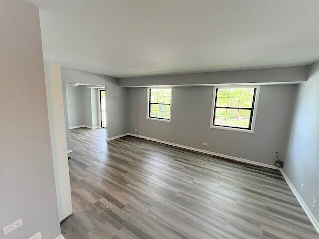 Building Photo - 1486 W Jefferson Ave