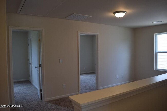 Building Photo - 201 Bungalow Rd