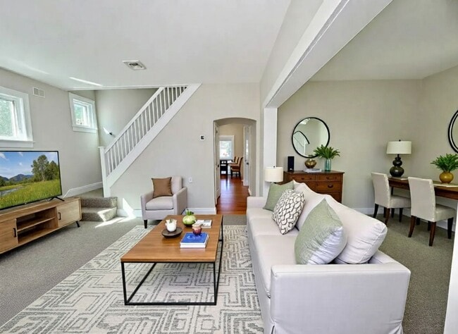 Primary Photo - 3 Bedroom 1.5 Bathroom Available in Manheim!