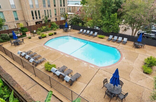 Building Photo - 4635 Wild Indigo St