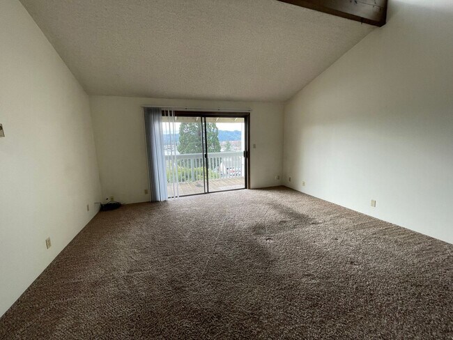 Building Photo - Payd27