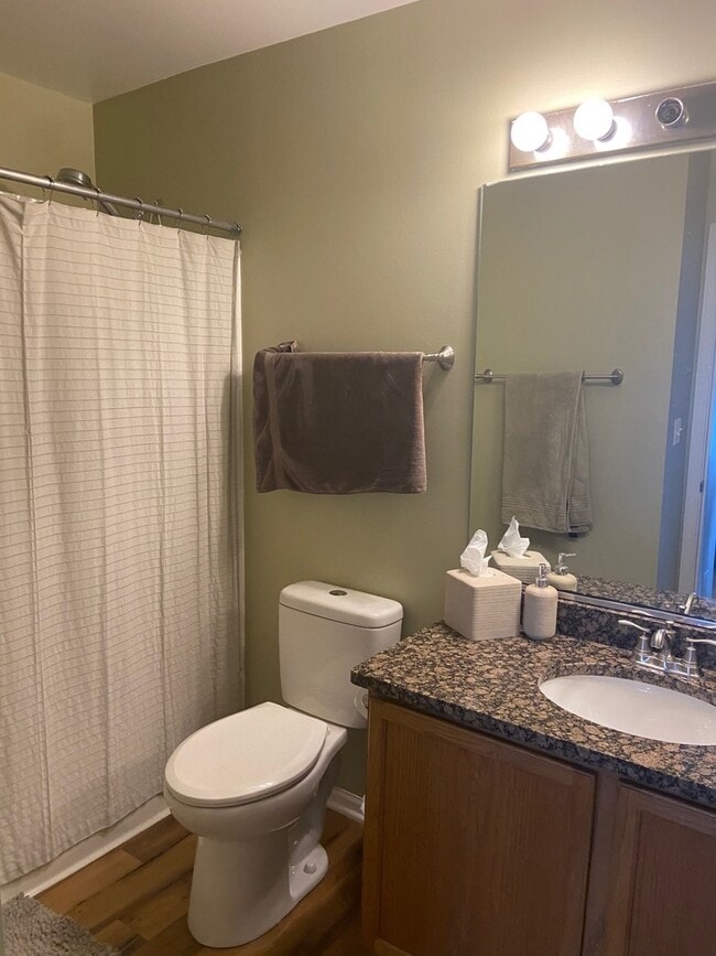 Building Photo - 3366 Ravinia Cir