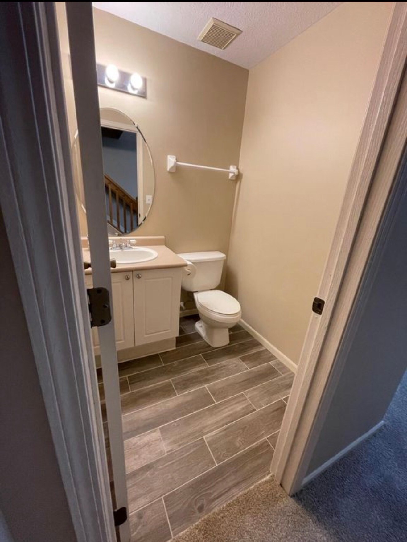 Convenient half bathroom located on lower level. - 289 Preswicke Ml