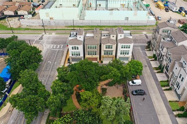 Building Photo - 750 High Garden Pl