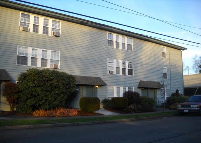 Building Photo - Fir at 17th