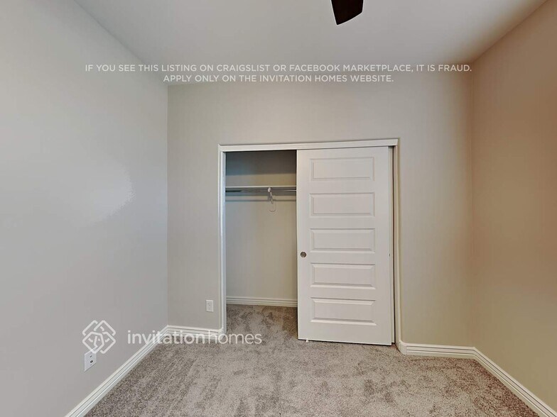 Building Photo - 25585 N 144th Ln