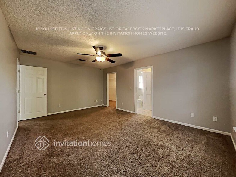 Building Photo - 12473 Hatton Chase Ln E