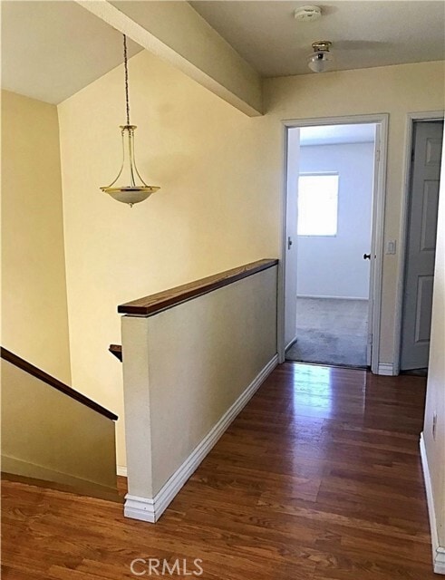 Building Photo - 8012 Lomas Ct