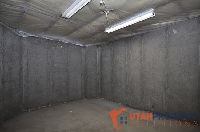 Building Photo - 11758 Chalk Creek Way