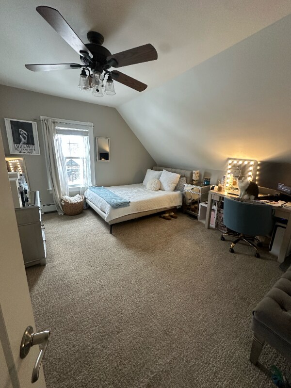 Building Photo - 127 Bartlett St