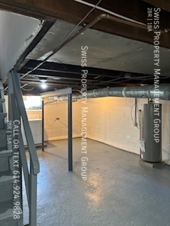 Building Photo - Two bedroom Townhouse in Grandview