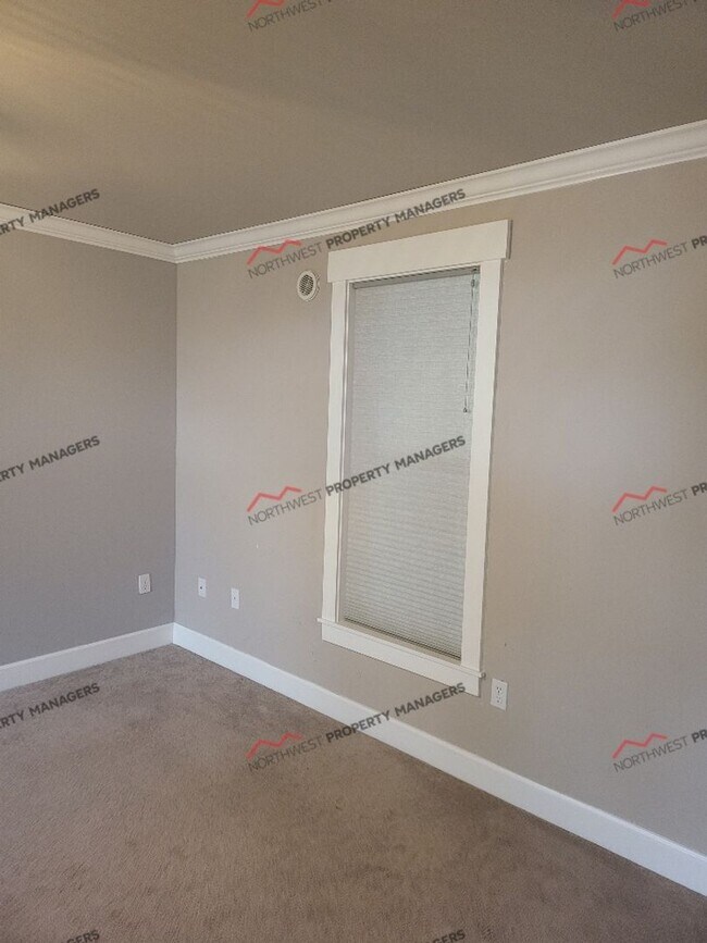 Building Photo - STATUS: *PENDING APPLICATION*| R55 | $2495