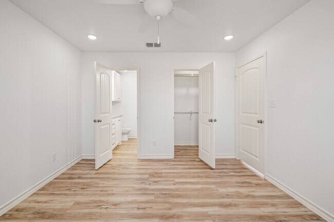 Building Photo - Country Living In Roosevelt ISD!
