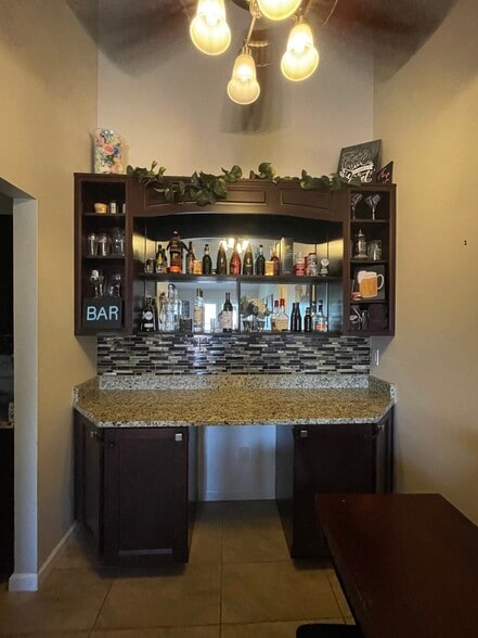 Custom Bar - 19 Meadow Ridge E