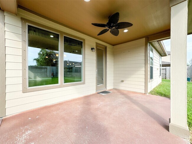 Building Photo - 1613 Cintola Ln