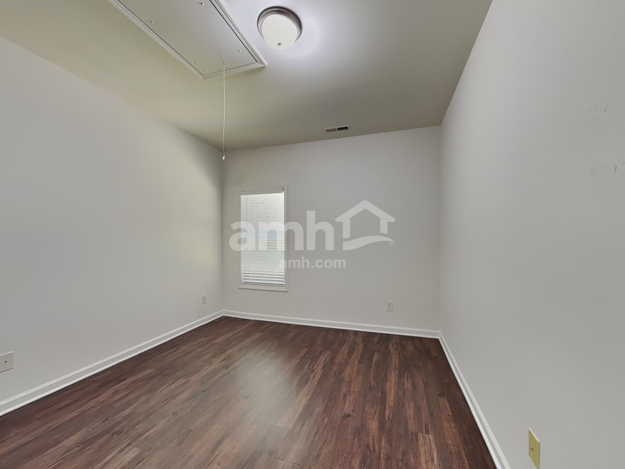 Building Photo - 2316 King Malcolm Ln