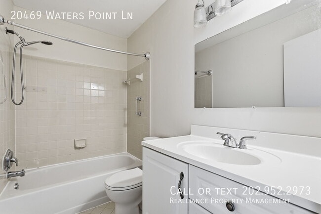 Building Photo - 20469 Waters Point Ln