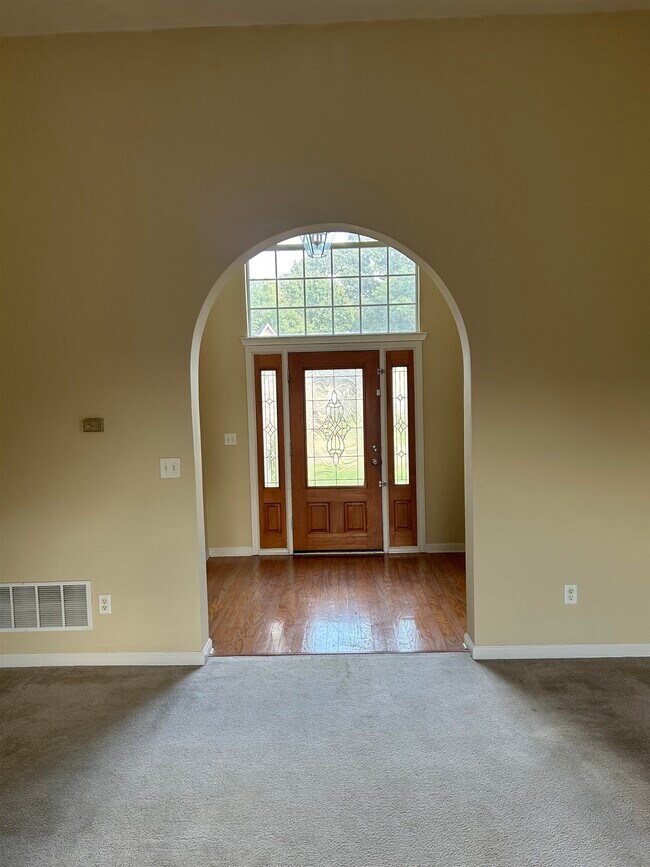 Building Photo - 8516 Boothes Ridge Dr