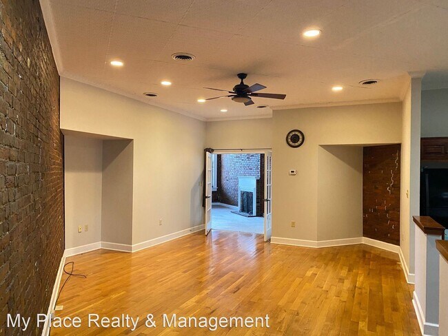 Building Photo - 2 br, 2 bath House - 128 Strawberry Alley