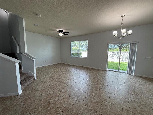 Building Photo - 6568 S Goldenrod Rd