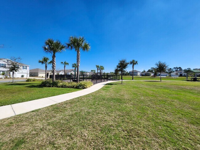 Building Photo - BRAND NEW 5 Bed, 3 Bath home in Liberty Pr...