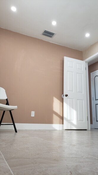 Building Photo - 651 16th St NW