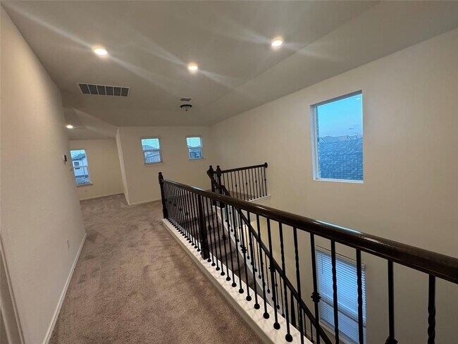 Building Photo - 4433 Venticano Pl