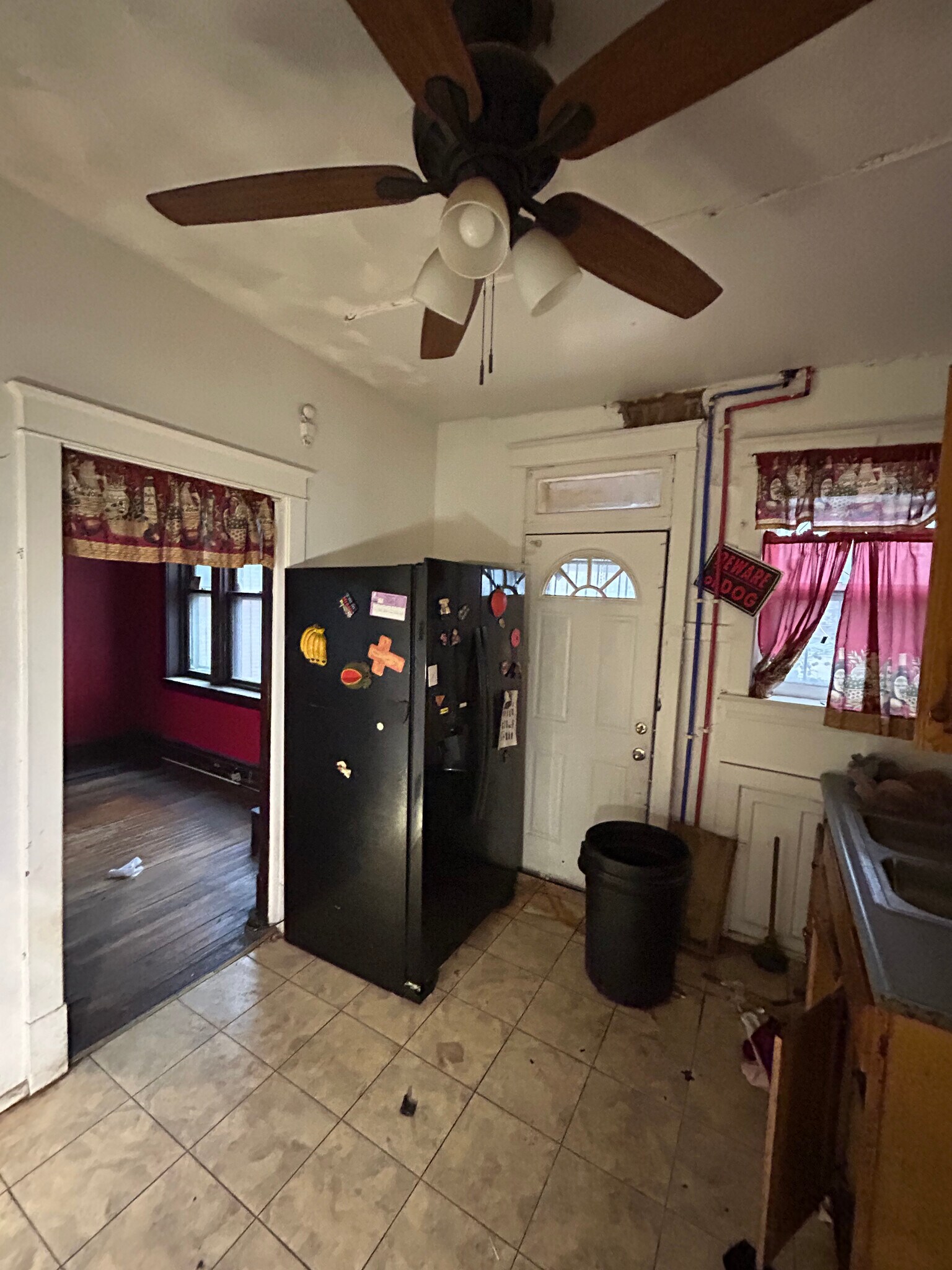 Building Photo - 5479 Claxton Ave