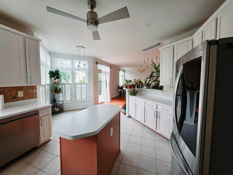 Building Photo - 17204 Sumac Ct
