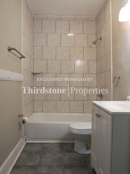 Building Photo - 2899 Dignan St