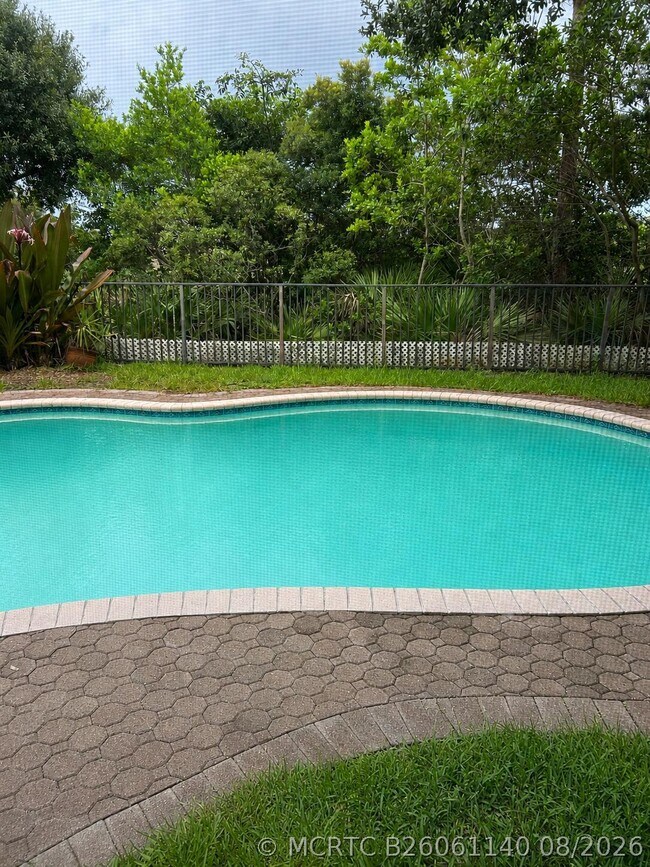Building Photo - 11181 Osprey Isles Blvd