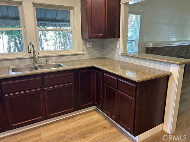 Building Photo - 246 W 4th St