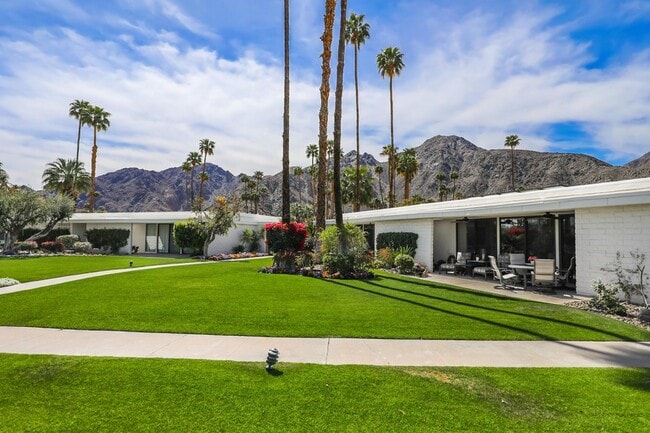 Building Photo - 45760 Pawnee Rd