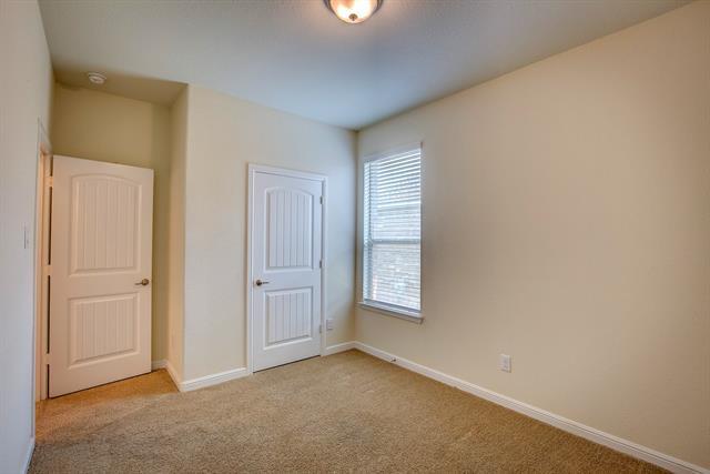 Building Photo - 9133 Edenberry Ln