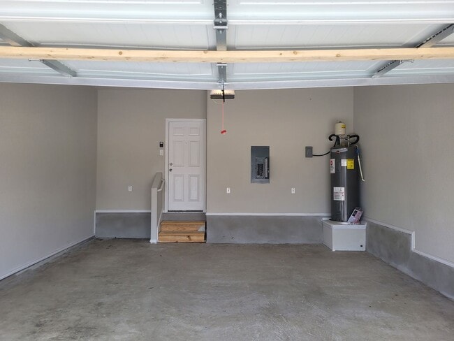 Building Photo - 5522 Haven Spgs