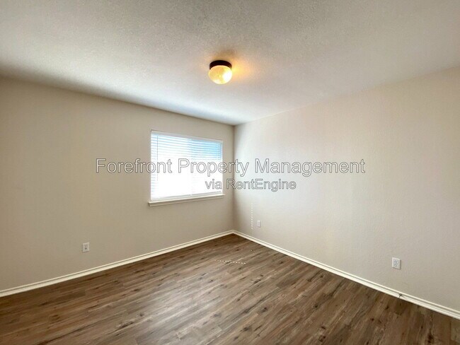 Building Photo - 21518 La Pena Dr