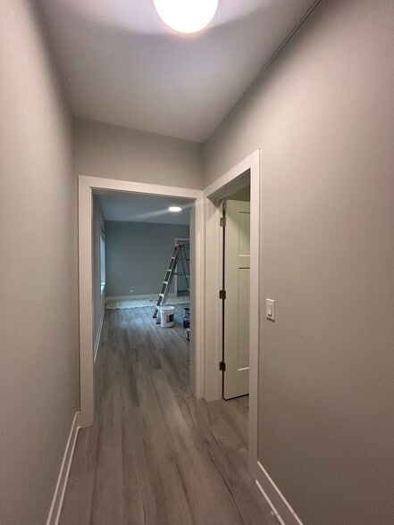 Building Photo - 372 Hazel Ave