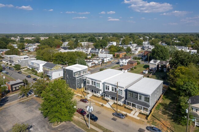 Building Photo - 1139 N 29th St