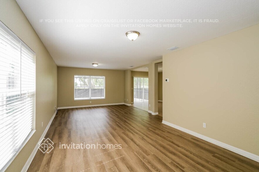 Building Photo - 7173 Chatum Light Run