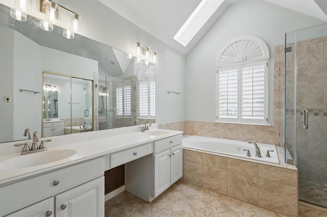 Building Photo - 14625 Windsor Ct