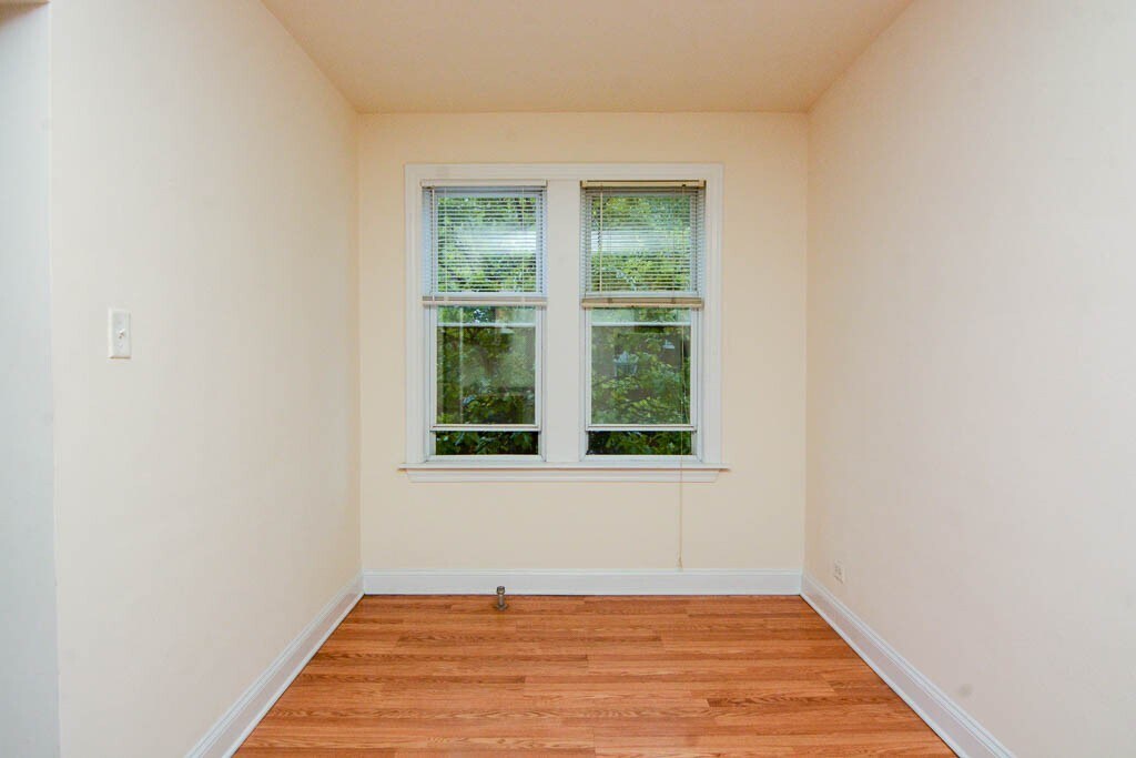 Building Photo - 2600 N Kimball Ave