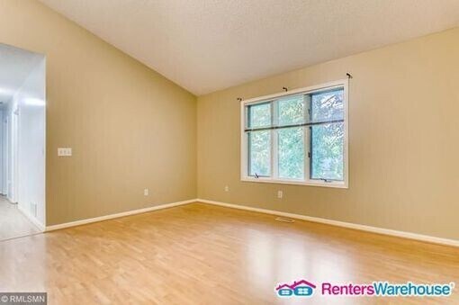 Building Photo - BEAUTIFUL 4BD/2BA HOME IN PLYMOUTH